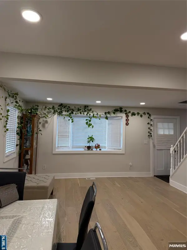5 First Street, Mahwah, NJ 07430
