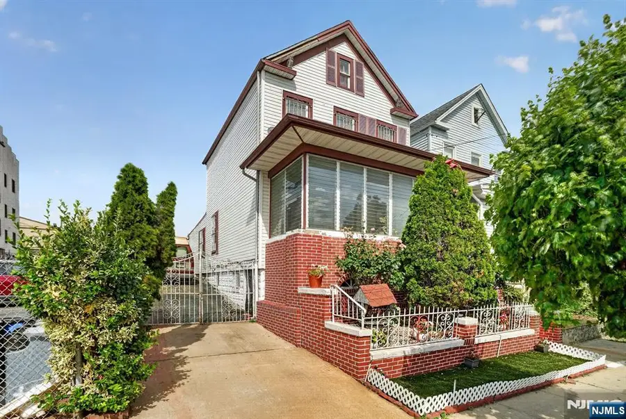79 Jersey Street, Elizabeth, NJ 07206 - #2