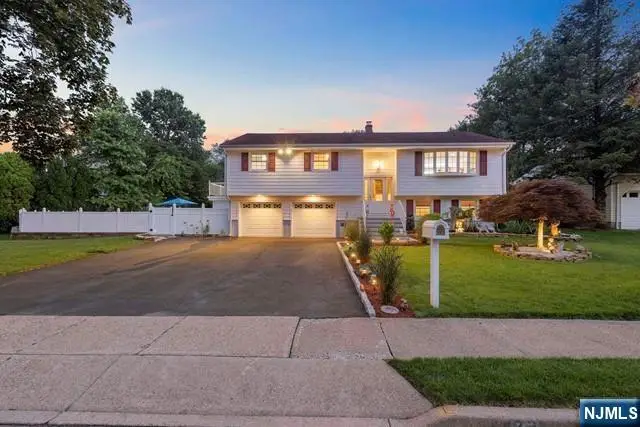 22 Cypress Lane, Paramus, NJ 07652 - #3
