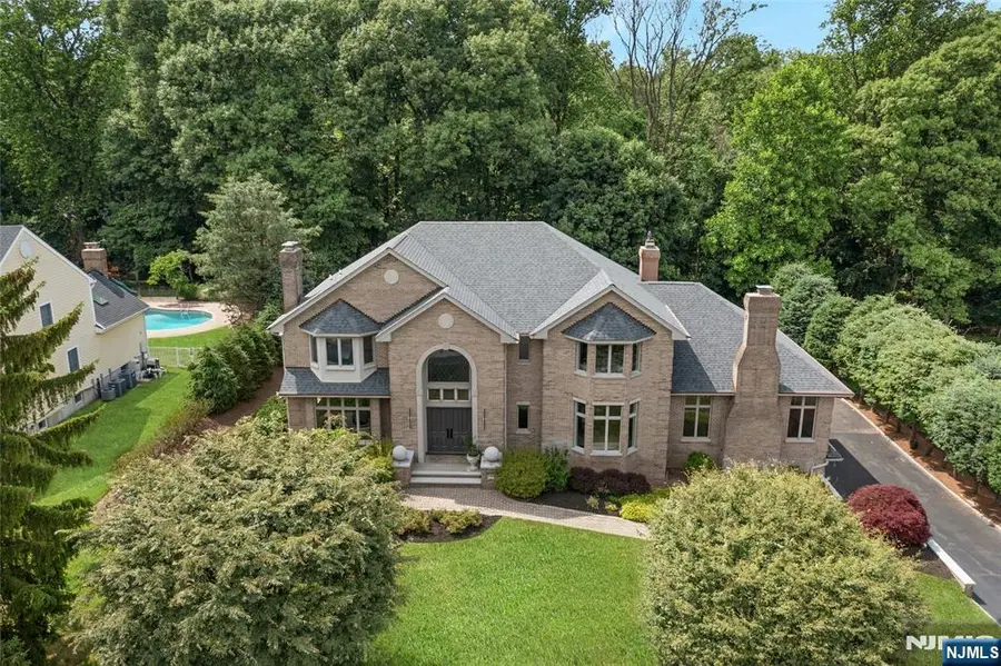 527 Lydia Lane, Wyckoff, NJ 07481 - #2