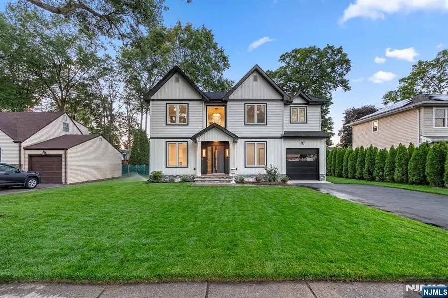 31-07 Morlot Avenue, Fair Lawn, NJ 07410 - #2