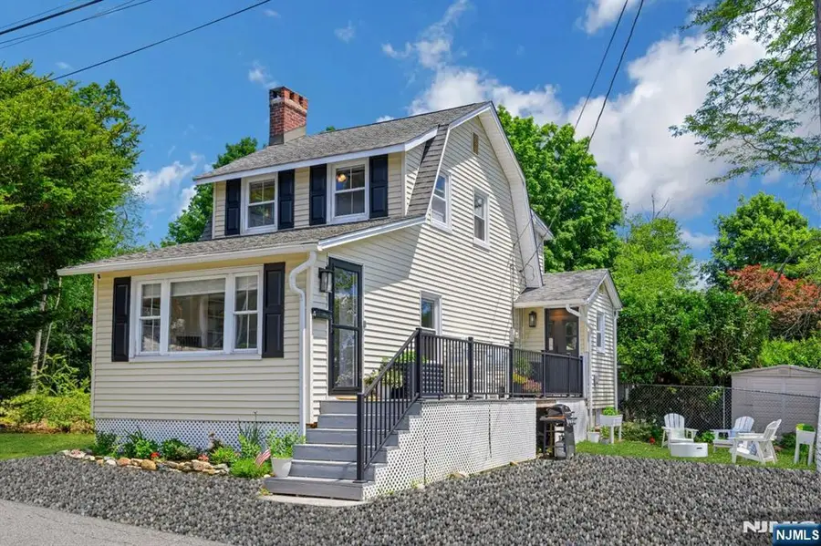 4 Lakeview Avenue, Budd Lake, NJ 07828 - #2