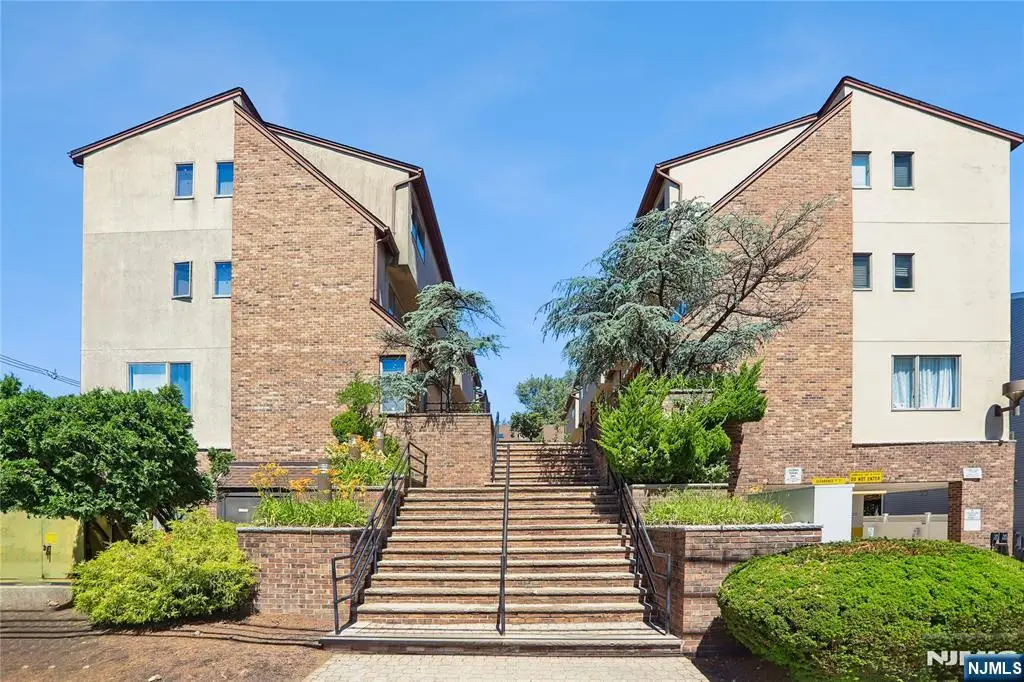 1315 15th Street, Fort Lee, NJ 07024 - #1