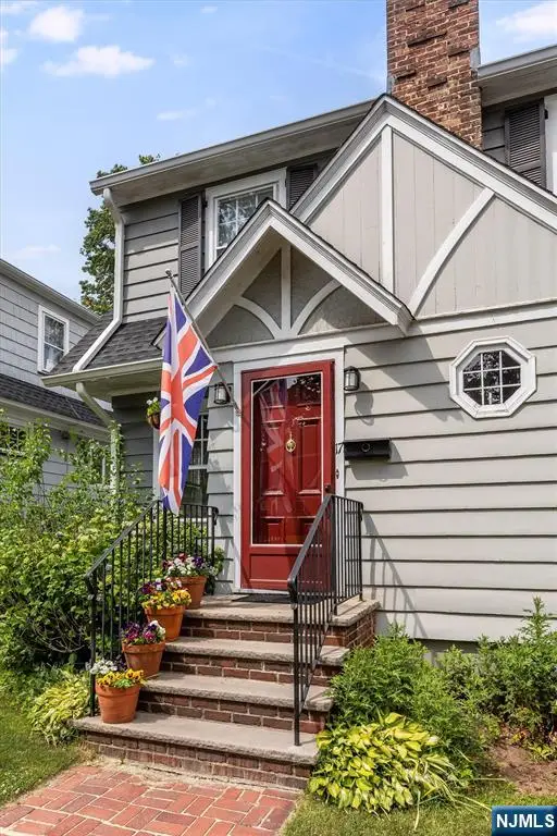 17 Madison Street, Glen Ridge, NJ 07028 - #2
