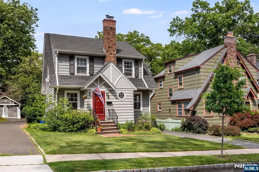 17 Madison Street, Glen Ridge, NJ 07028 - #3