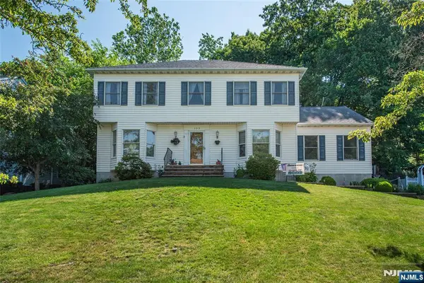 133 Oweno Road, Mahwah, NJ 07430