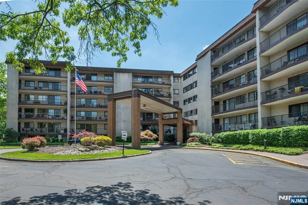 521 Piermont Avenue 315A, River Vale, NJ 07675 - #1