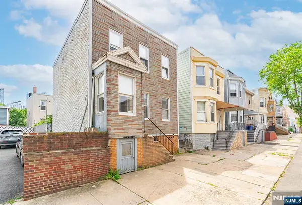 205 Beacon Avenue, Jersey City, NJ 07306