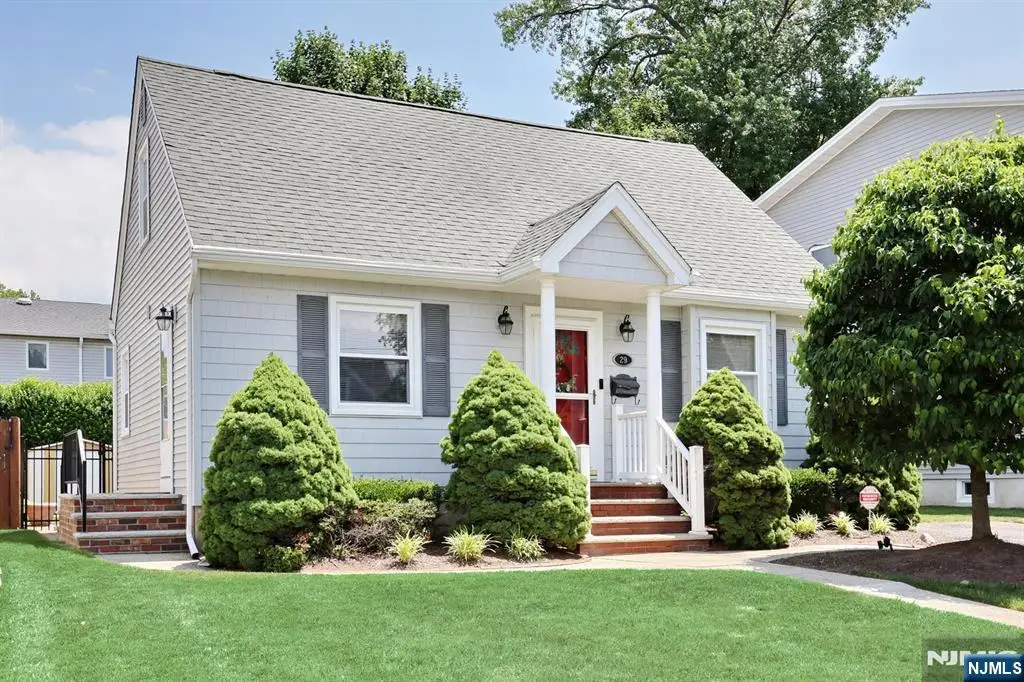 29 Margaret Court, Dumont, NJ 07628 - #1