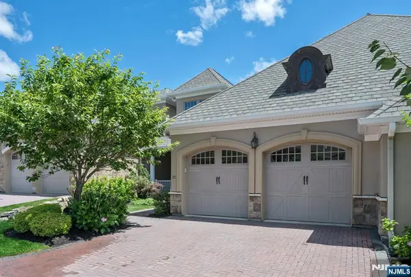75 Windsor Lane, Ramsey, NJ 07446
