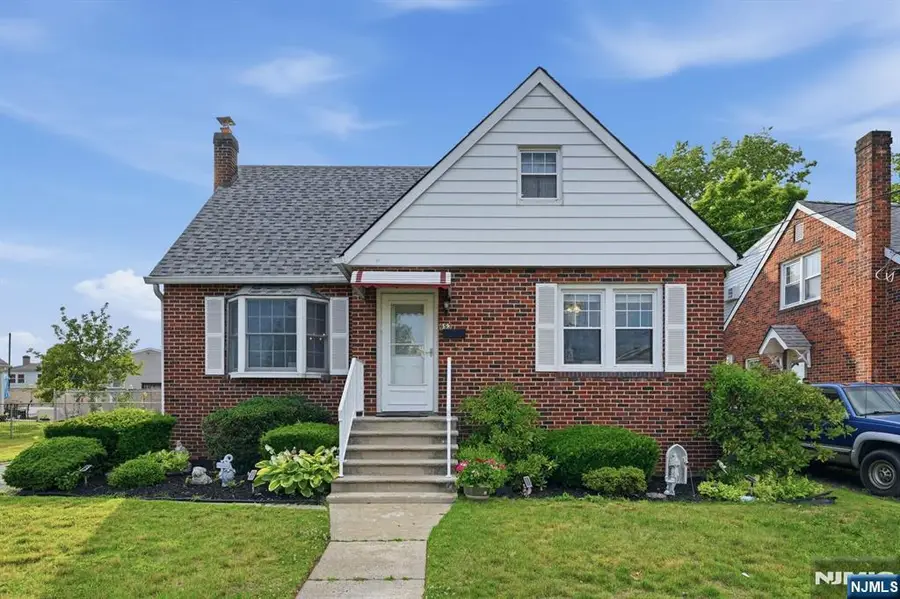 653 7th Street, Lyndhurst, NJ 07071 - #3