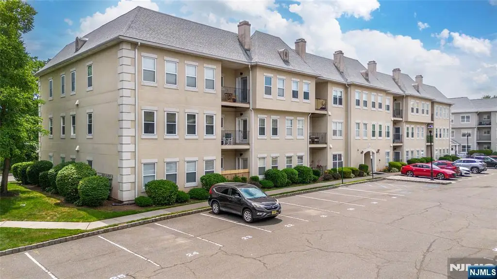 308 Brittany 308, Wayne, NJ 07470 - #1