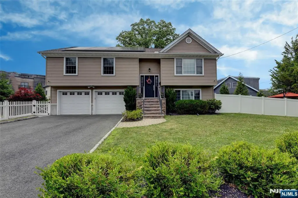 41 Strickland Avenue, Little Falls, NJ 07424 - #1