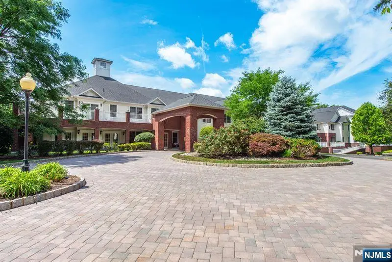 100 Ridgewood Road 207, Township Of Washington, NJ 07676 - #1