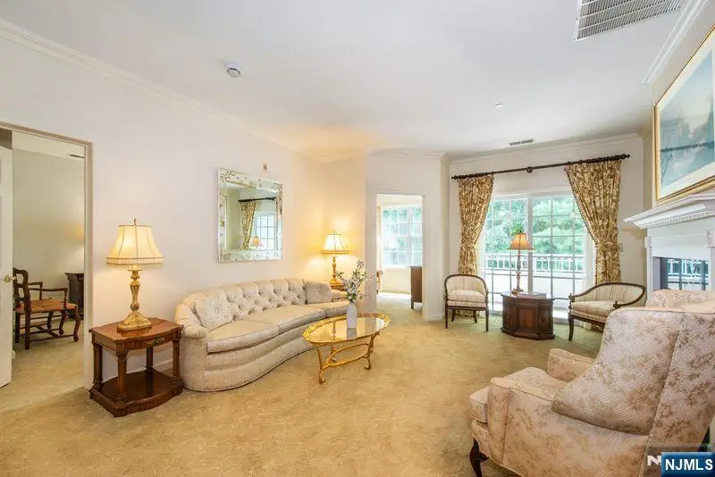 100 Ridgewood Road 207, Township Of Washington, NJ 07676 - #3
