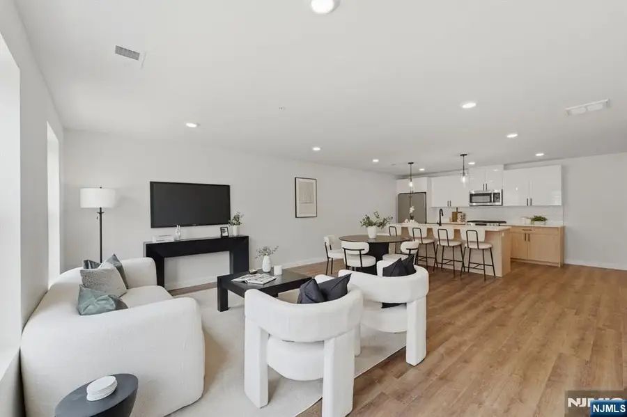 91 Union Street 4A, Lodi, NJ 07644 - #2