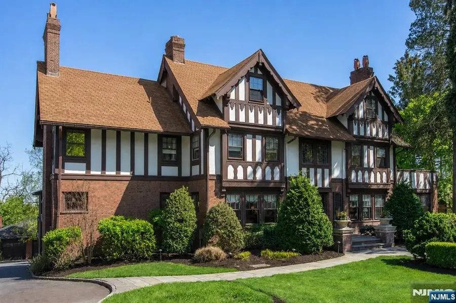 111 Upper Mountain Avenue, Montclair, NJ 07042 - #3