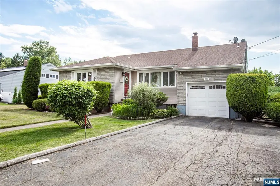 560 Boulevard, New Milford, NJ 07646 - #3