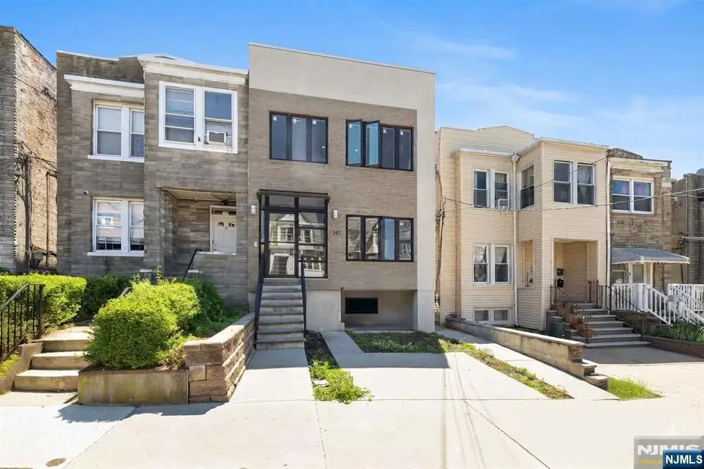 141 Beach Street, Jersey City, NJ 07307 - #1