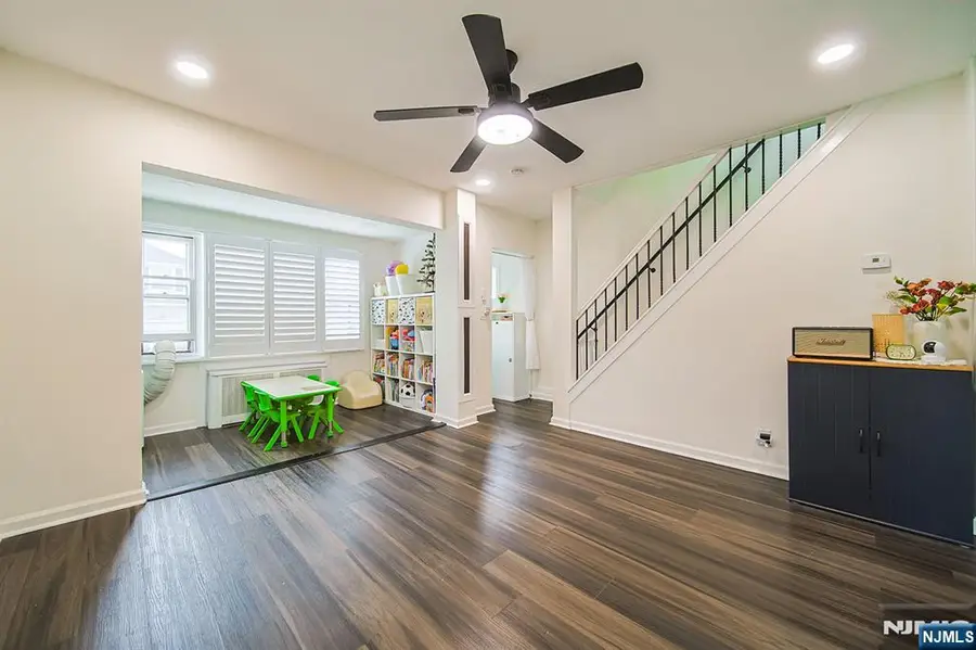 24-09 Raphael Street, Fair Lawn, NJ 07410 - #3