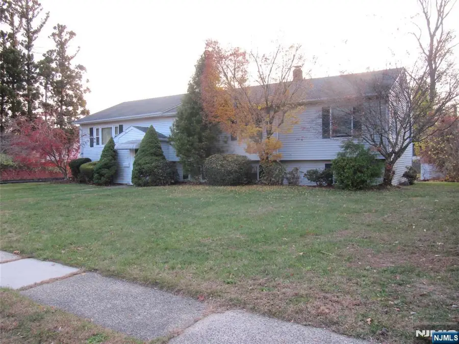 37 Atwood Place, Wayne, NJ 07470 - #2