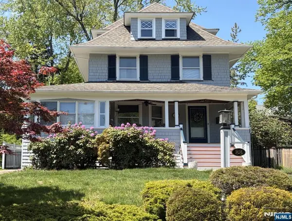 88 Edgemont Road, Montclair, NJ 07043