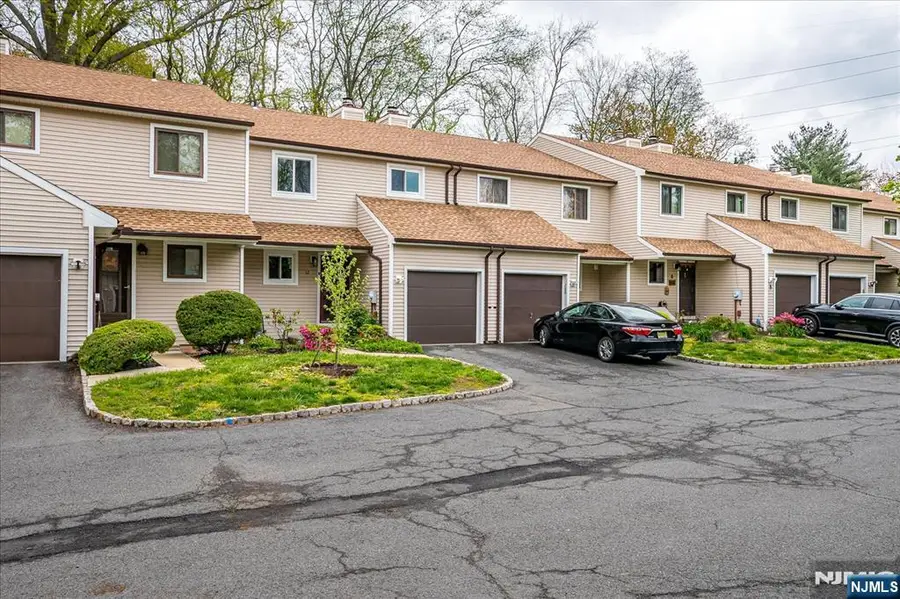12 Tulip Court, Edison, NJ 08820 - #2