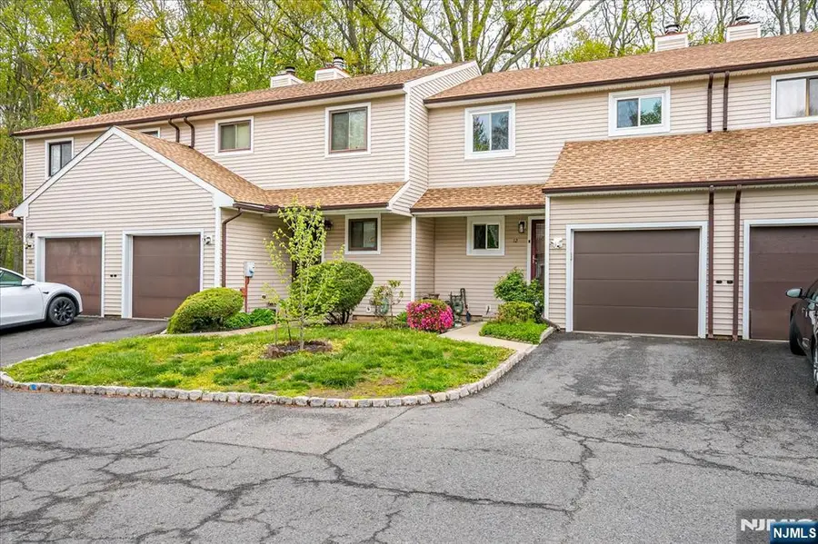 12 Tulip Court, Edison, NJ 08820 - #3