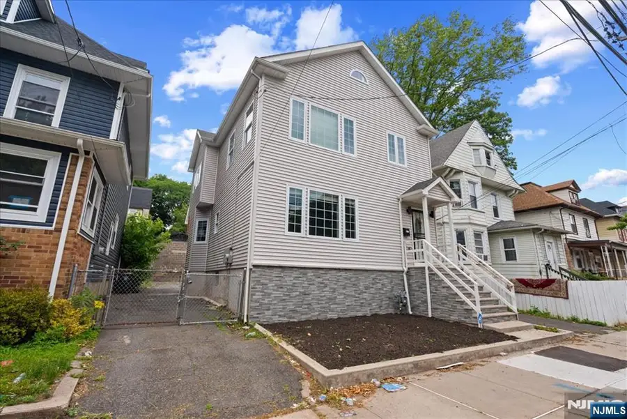 35-37 W End Avenue, Newark, NJ 07106 - #3