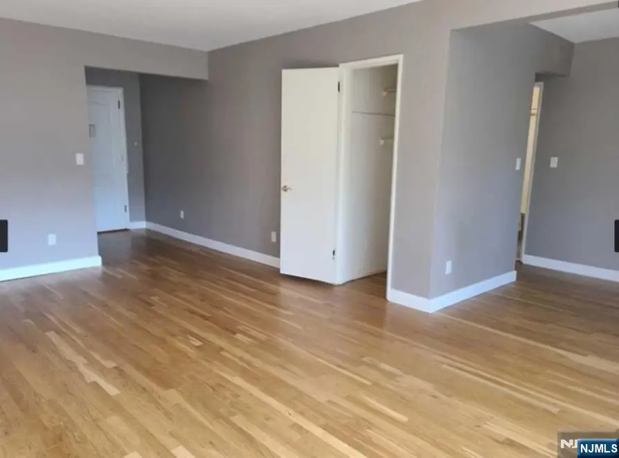 1575 Center Avenue 5F, Fort Lee, NJ 07024 - #2
