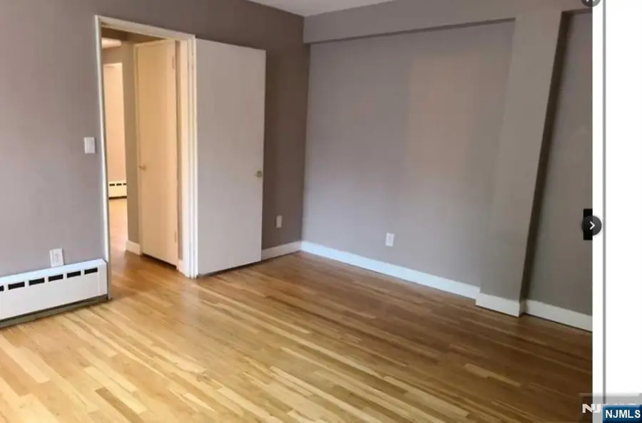 1575 Center Avenue 5F, Fort Lee, NJ 07024 - #3