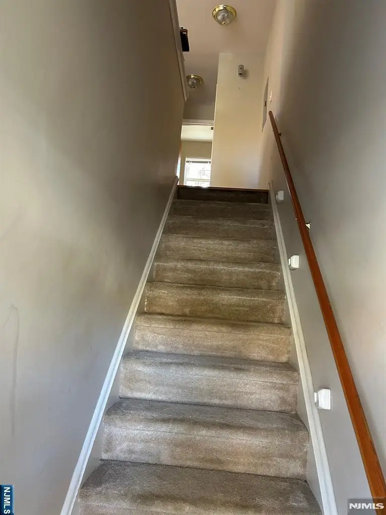 16 Perrin, Saddle River, NJ 07458 - #2