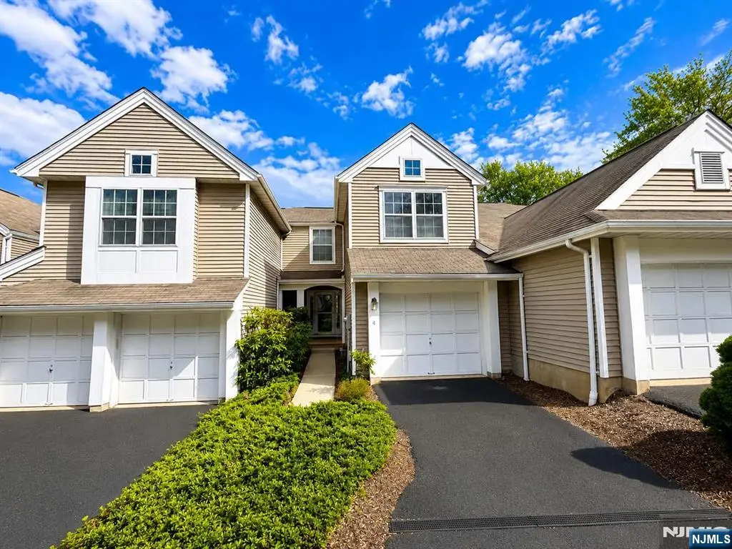 4 Woodmont Drive, Randolph, NJ 07869 - #1