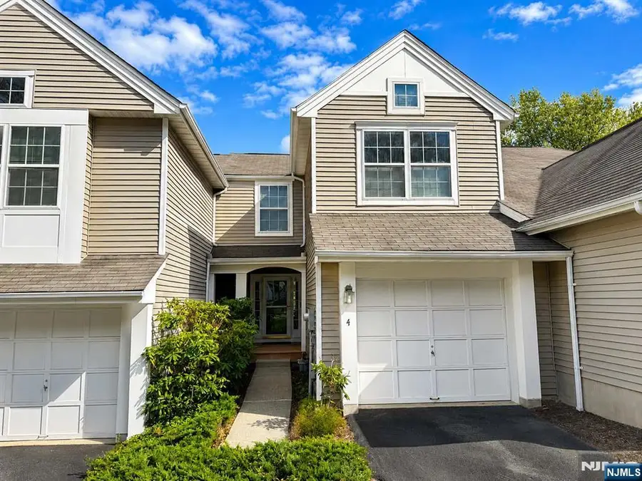 4 Woodmont Drive, Randolph, NJ 07869 - #2