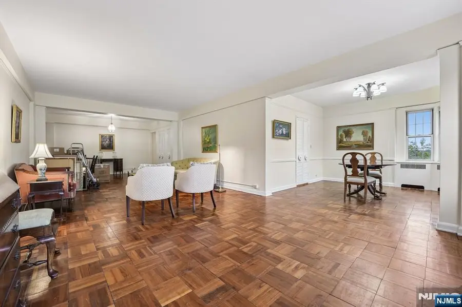 10 Crestmont Road 2N, Montclair, NJ 07042 - #3