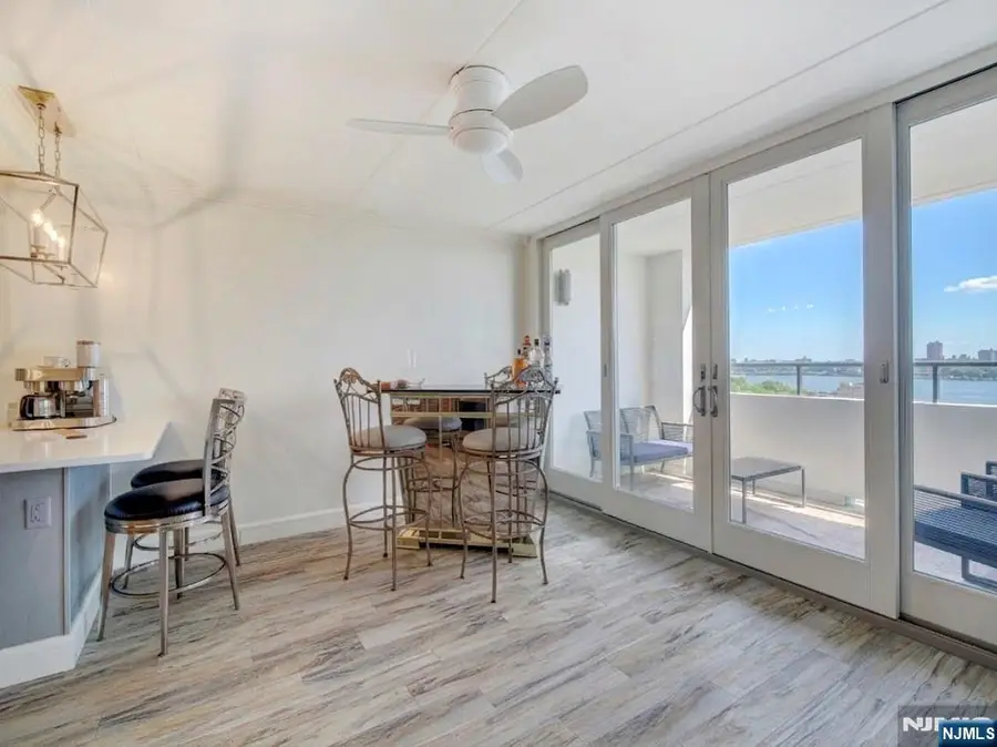 250 Gorge Road 8J, Cliffside Park, NJ 07010 - #3