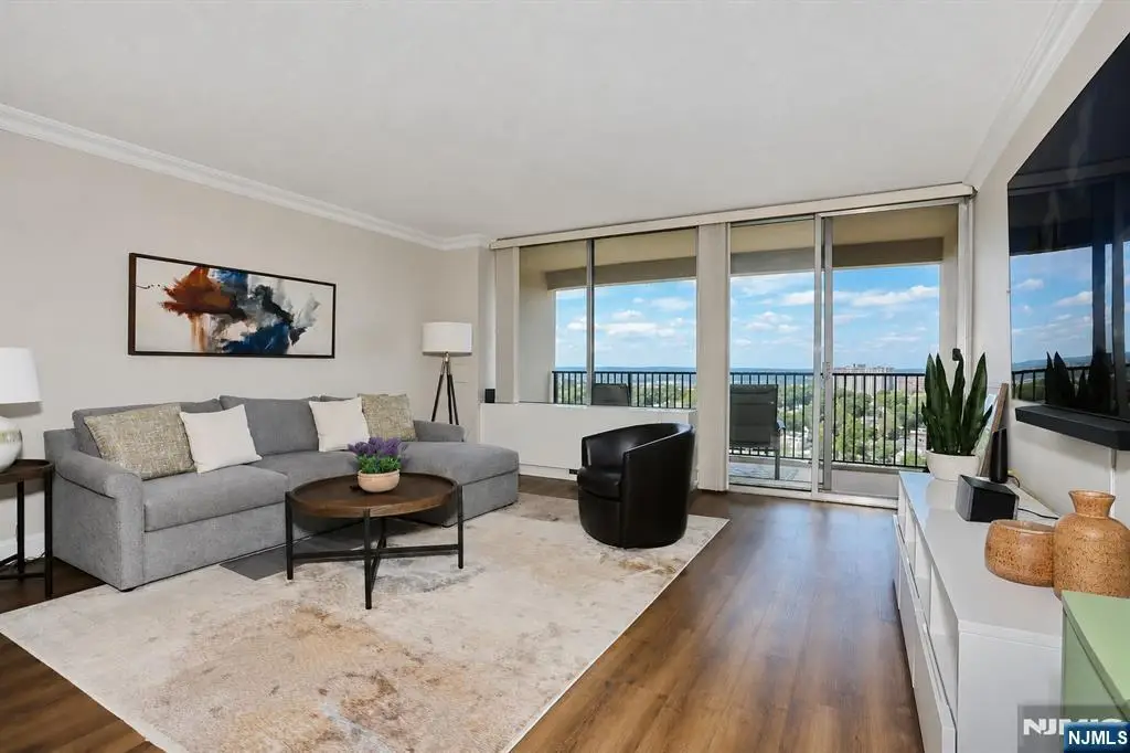 6 Horizon Road 1904, Fort Lee, NJ 07024 - #1