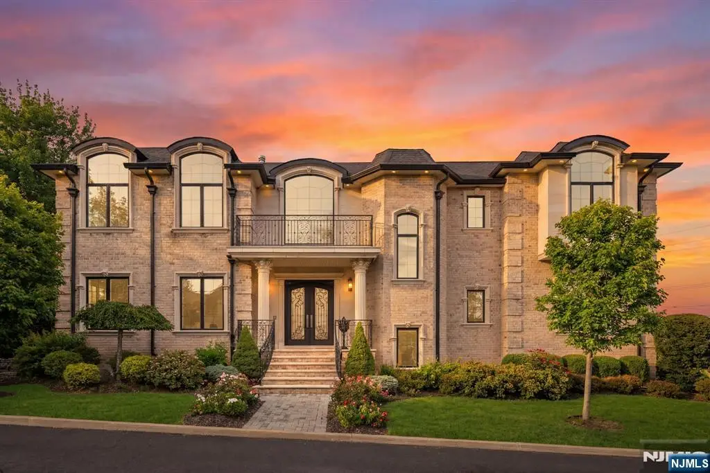 111 Demarest Avenue, Englewood Cliffs, NJ 07632 - #1