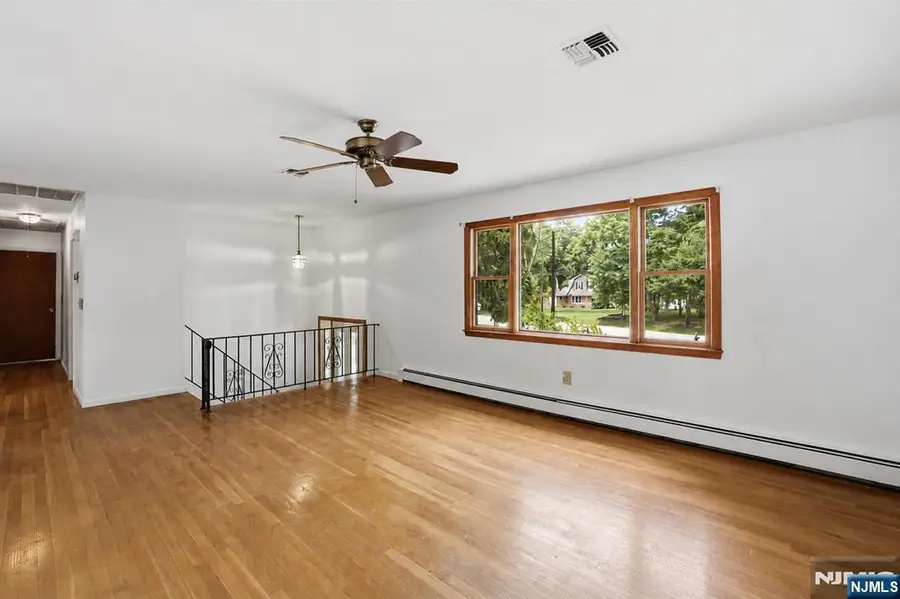 741 Westwood Avenue, River Vale, NJ 07675 - #3
