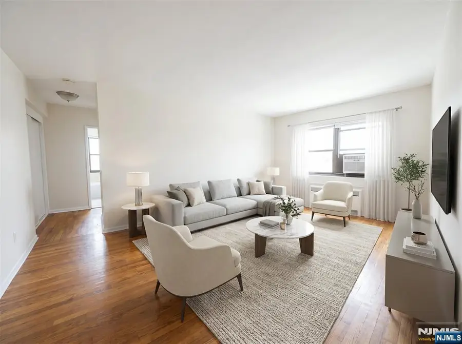 3050 Edwin Avenue 3F, Fort Lee, NJ 07024 - #2