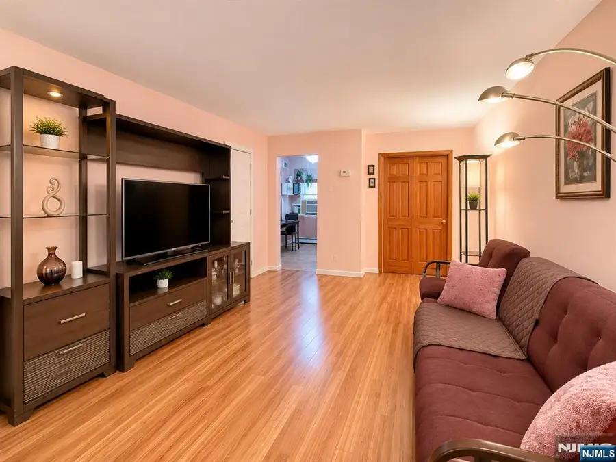 725 Joralemon Street 31, Belleville, NJ 07109 - #2