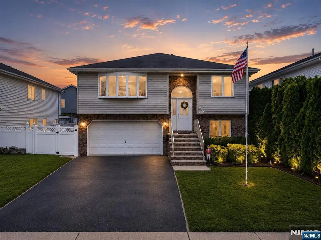 12 William Street, Saddle Brook, NJ 07663 - #1