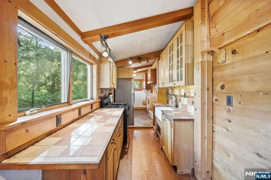 16 Allegheny Avenue, West Milford, NJ 07480 - #3