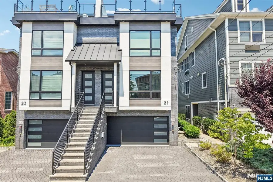 21 Cumbermeade Road, Fort Lee, NJ 07024 - #2