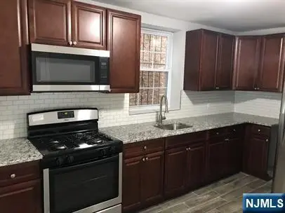 416 17th Street, Newark, NJ 07103 - #2