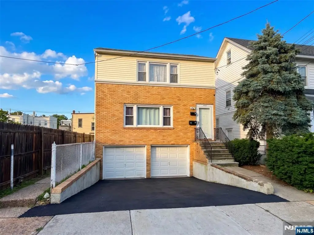 236 Alexander Street, Newark, NJ 07106 - #1