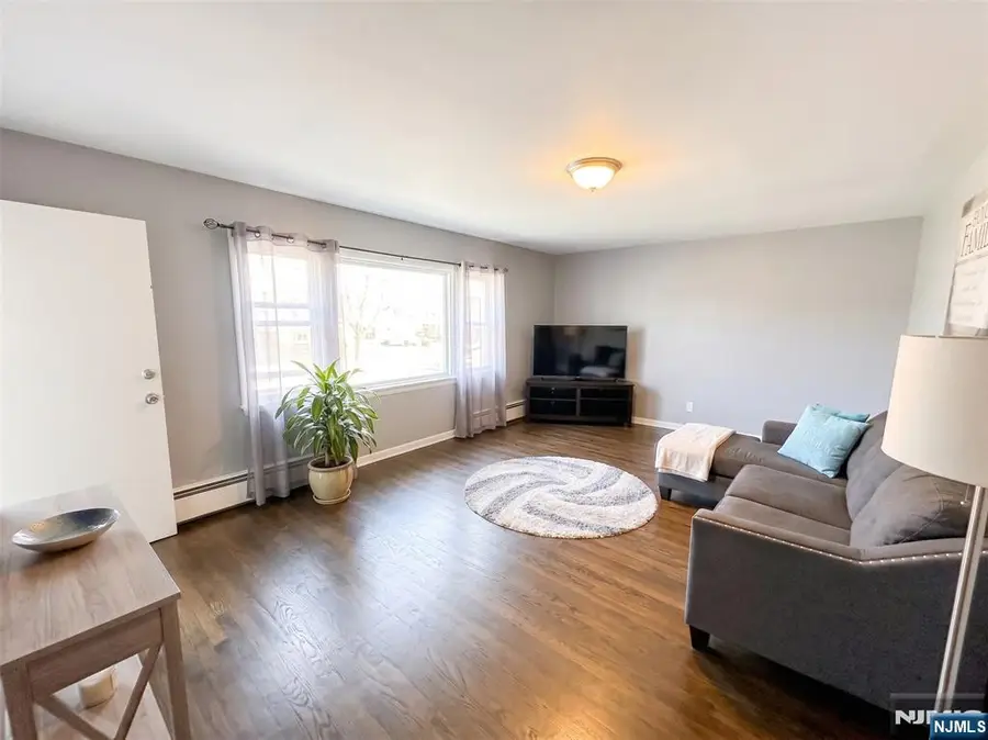 236 Alexander Street, Newark, NJ 07106 - #2