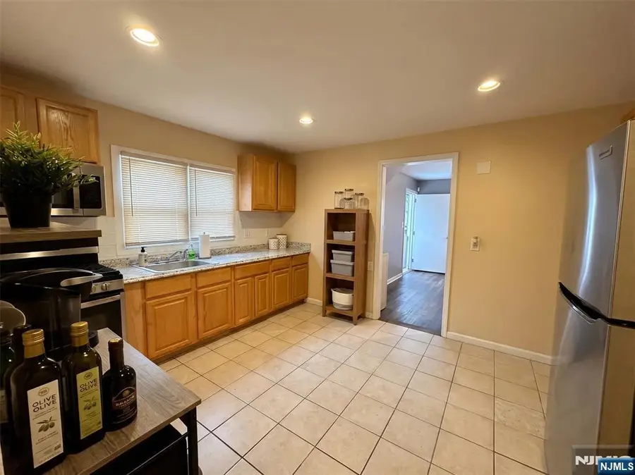 236 Alexander Street, Newark, NJ 07106 - #3