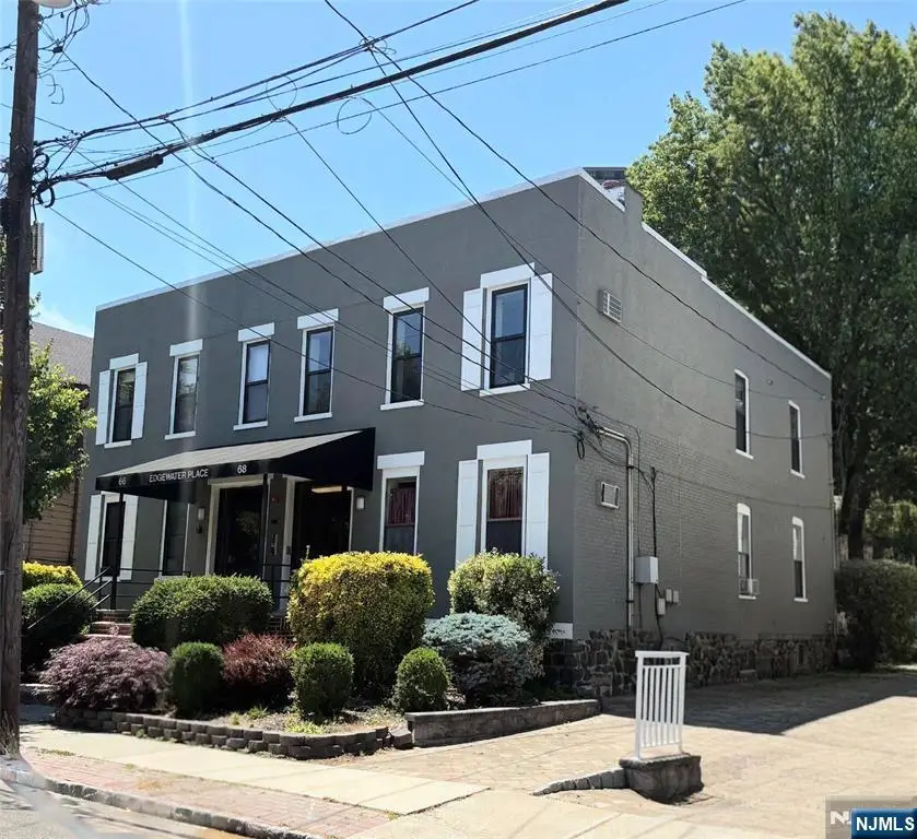 66-68 Edgewater Place A2, Edgewater, NJ 07020 - #1