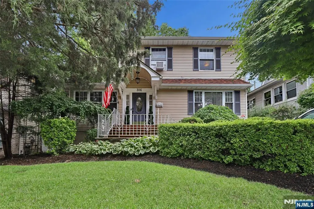 306 Passaic Avenue, Hasbrouck Heights, NJ 07604 - #1